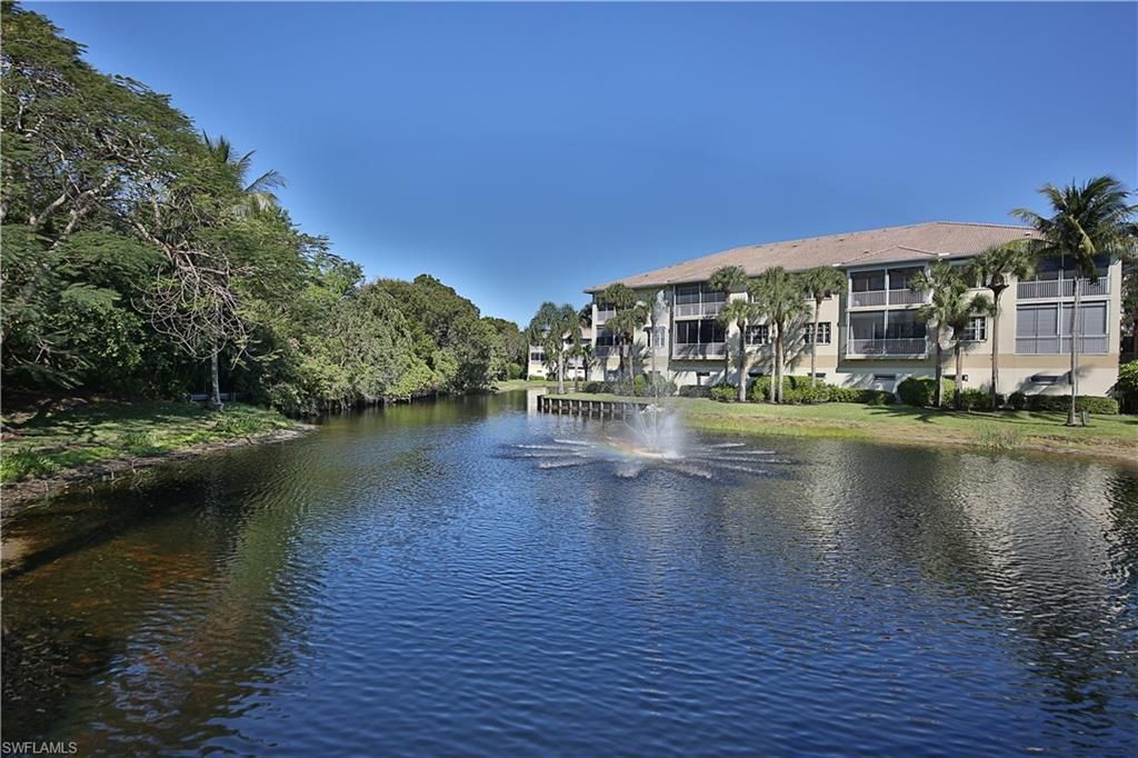 837 Sailaway Ln, Unit 202, Naples, FL 34108 Photo