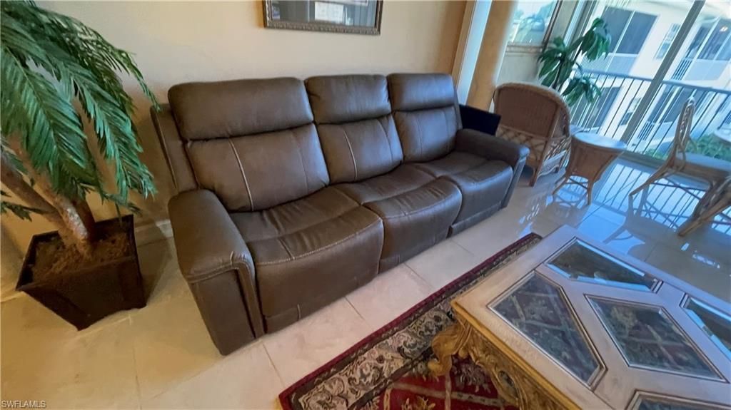837 Sailaway Ln, Unit 202, Naples, FL 34108 Photo
