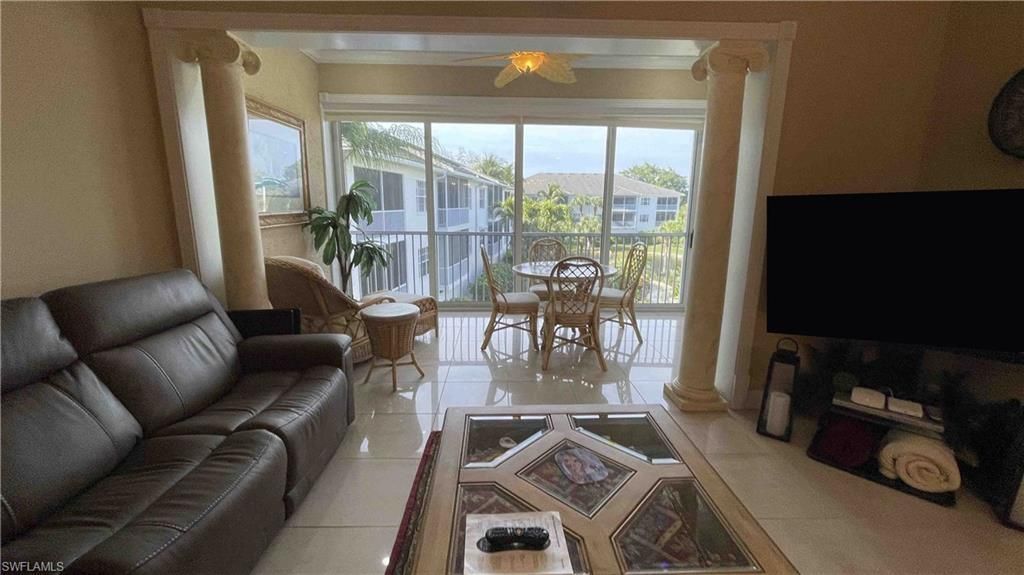 837 Sailaway Ln, Unit 202, Naples, FL 34108 Photo