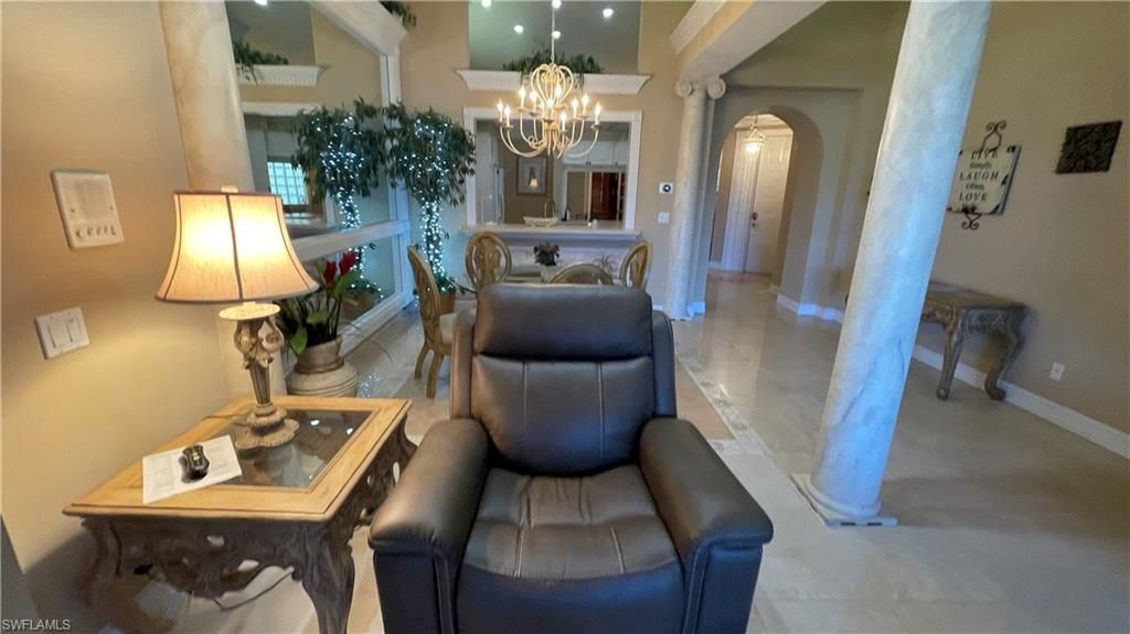 837 Sailaway Ln, Unit 202, Naples, FL 34108 Photo