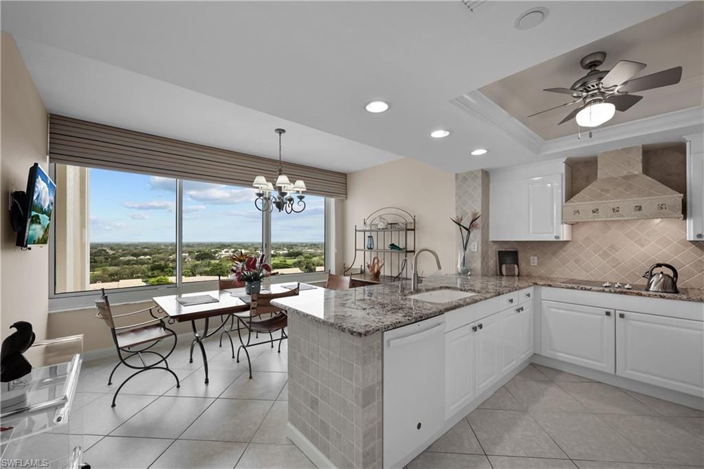 7117 Pelican Bay Blvd, Unit 1101, Naples, FL 34108 Photo