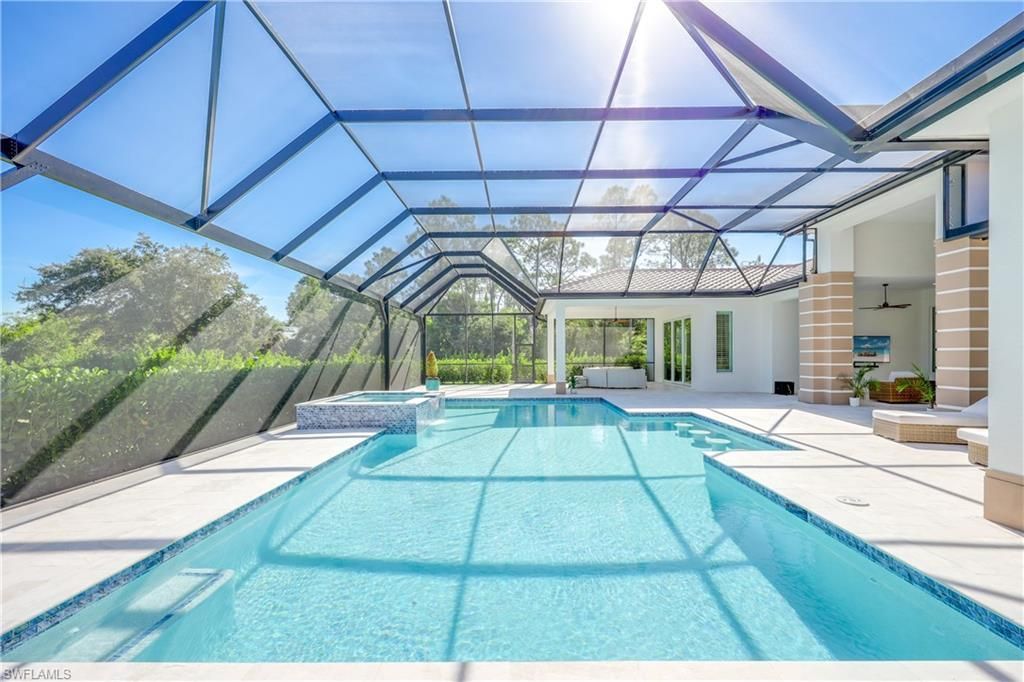 590 Carica Rd, Naples, FL 34108 Photo
