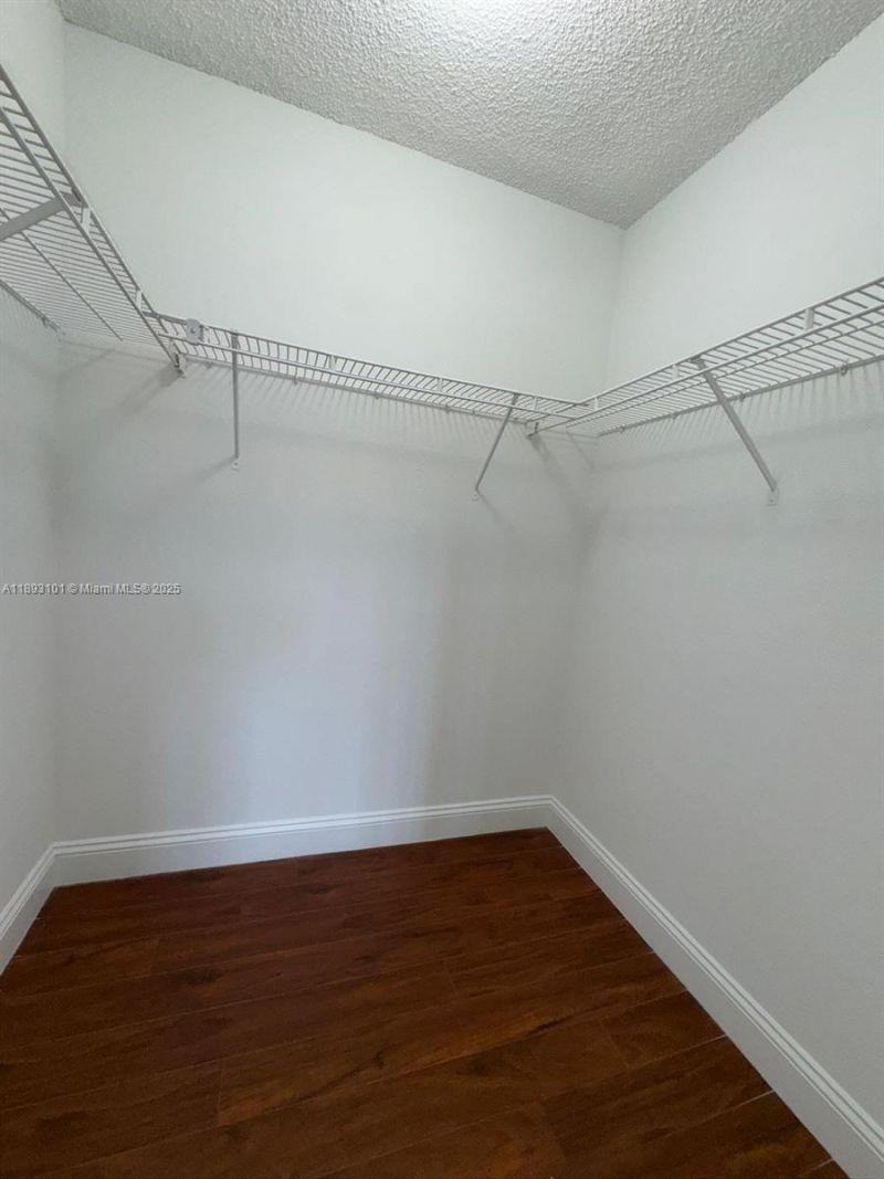 7610 Westwood Dr, Unit 122, Tamarac, FL 33321 Photo