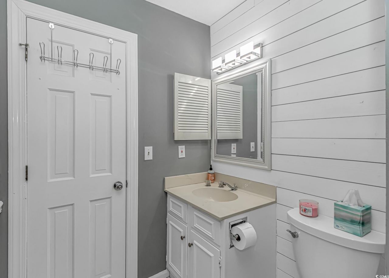 4018 Fairway Lakes Dr. Photo 22