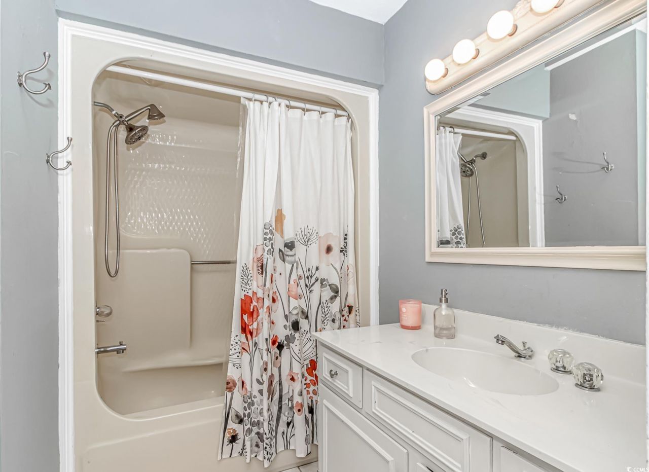 4018 Fairway Lakes Dr. Photo 28