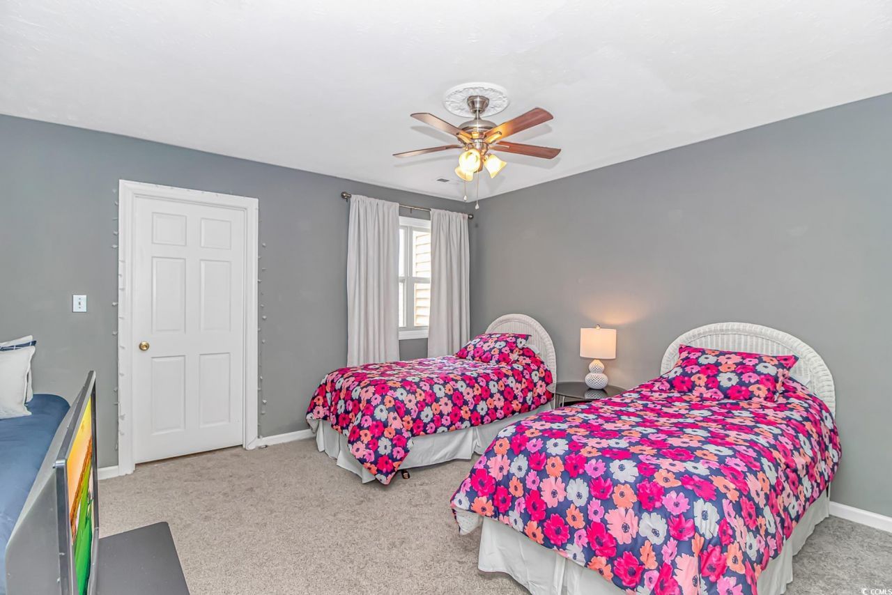 4018 Fairway Lakes Dr. Photo 32