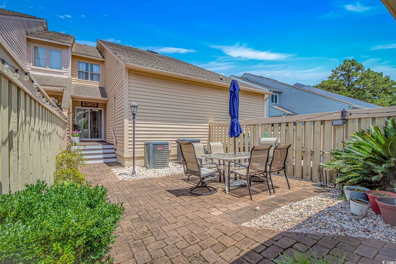 4018 Fairway Lakes Dr. Photo 4