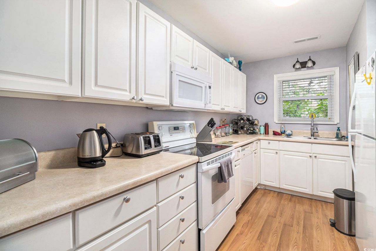 6510 Wildwood Trail Photo 6