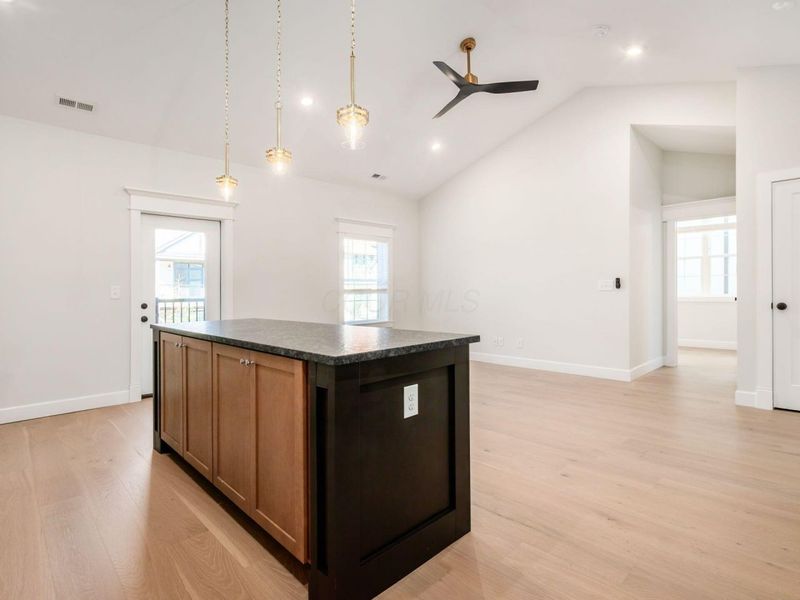 2015 W 5th Avenue , Unit 108, Marble Cliff, OH 43212 Photo 13