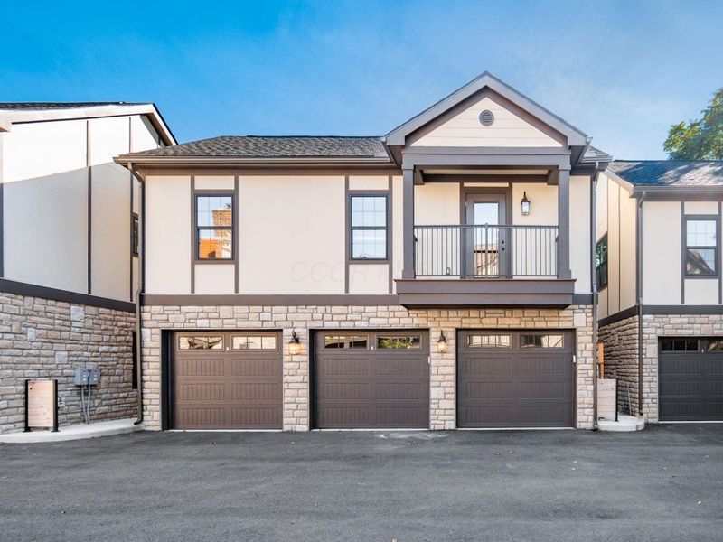 2015 W 5th Avenue , Unit 108, Marble Cliff, OH 43212 Photo 2