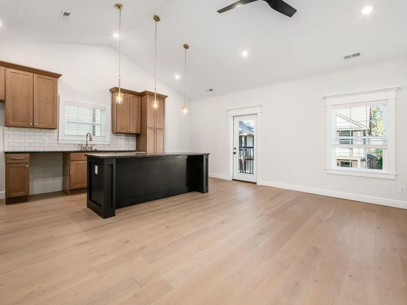 2015 W 5th Avenue , Unit 108, Marble Cliff, OH 43212 Photo 8