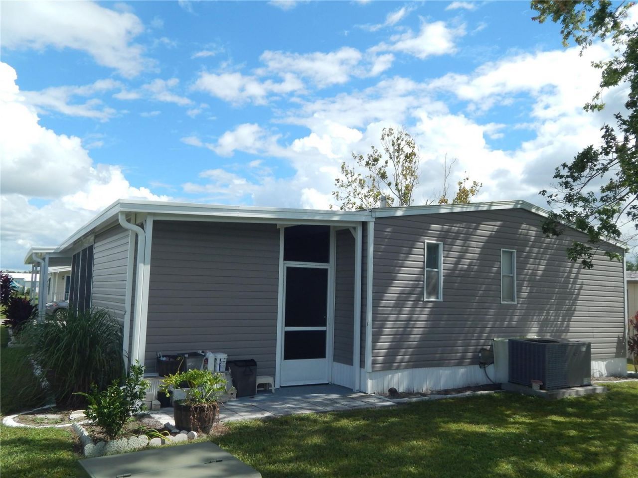 6710 36th Avenue E, Unit 34, Palmetto, FL 34221 Photo