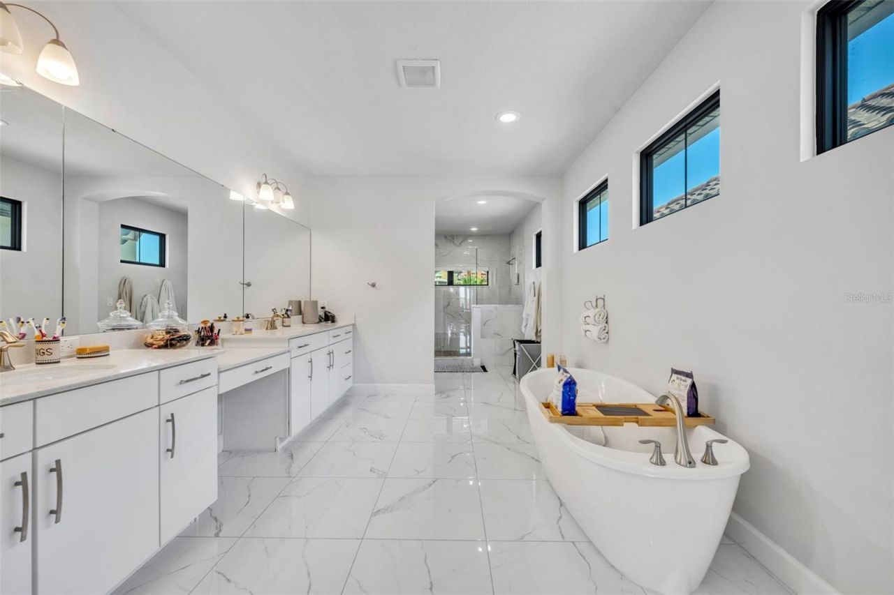 7613 Toscana Boulevard, Orlando, FL 32819 Photo