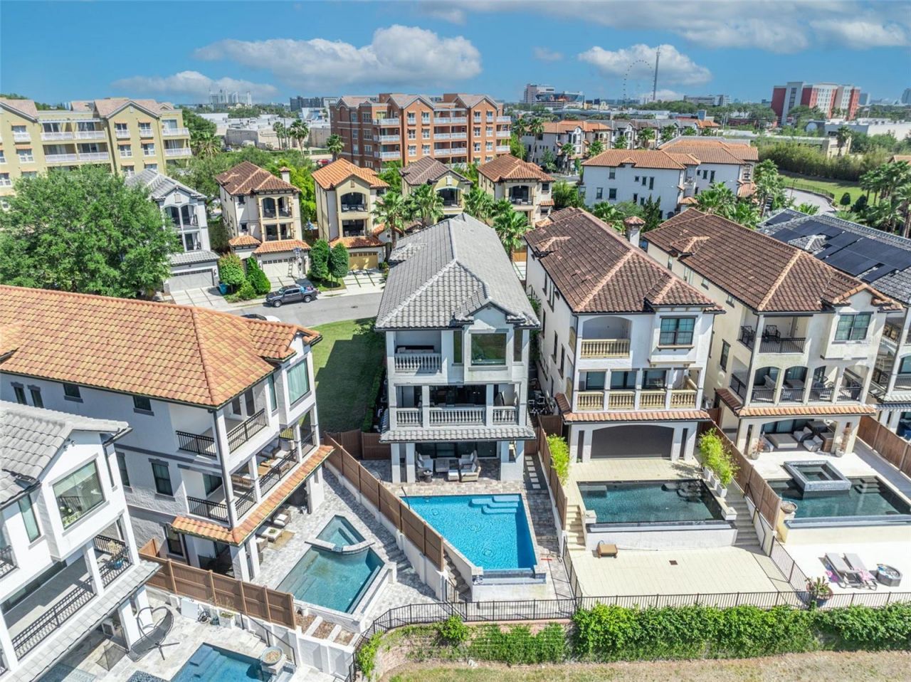 7613 Toscana Boulevard, Orlando, FL 32819 Photo