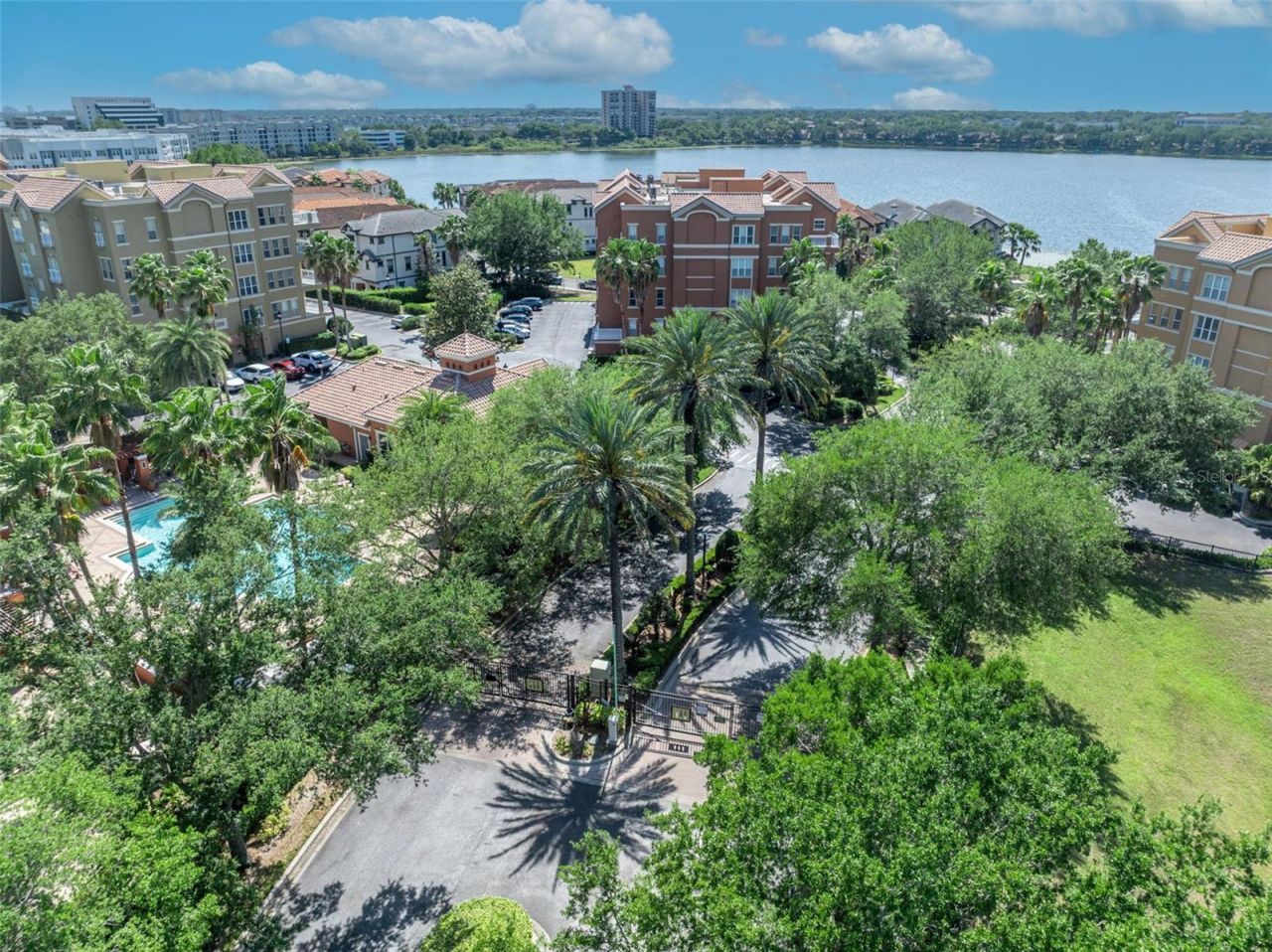 7613 Toscana Boulevard, Orlando, FL 32819 Photo