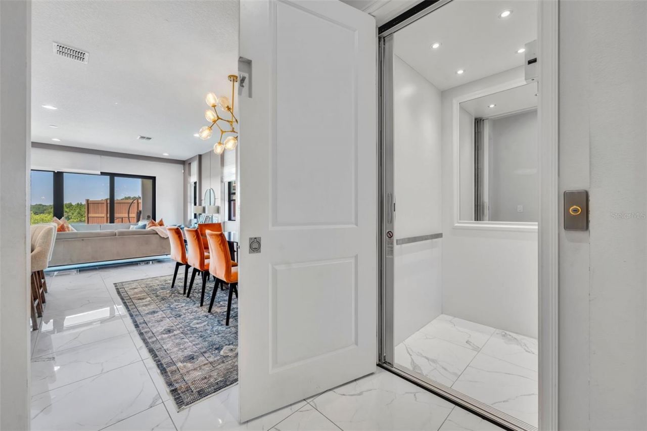 7613 Toscana Boulevard, Orlando, FL 32819 Photo