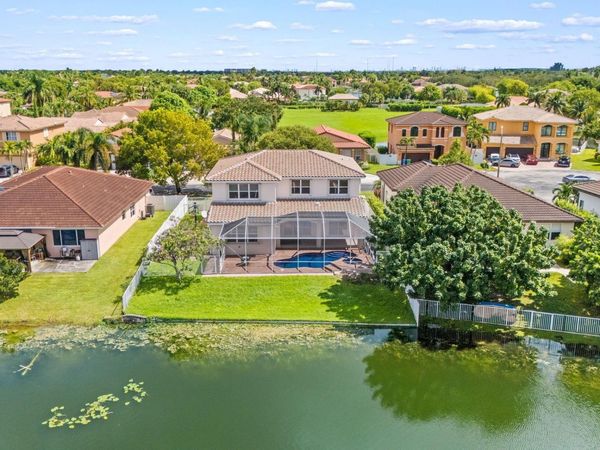 2738 SW 137th Terrace, Miramar, FL 33027