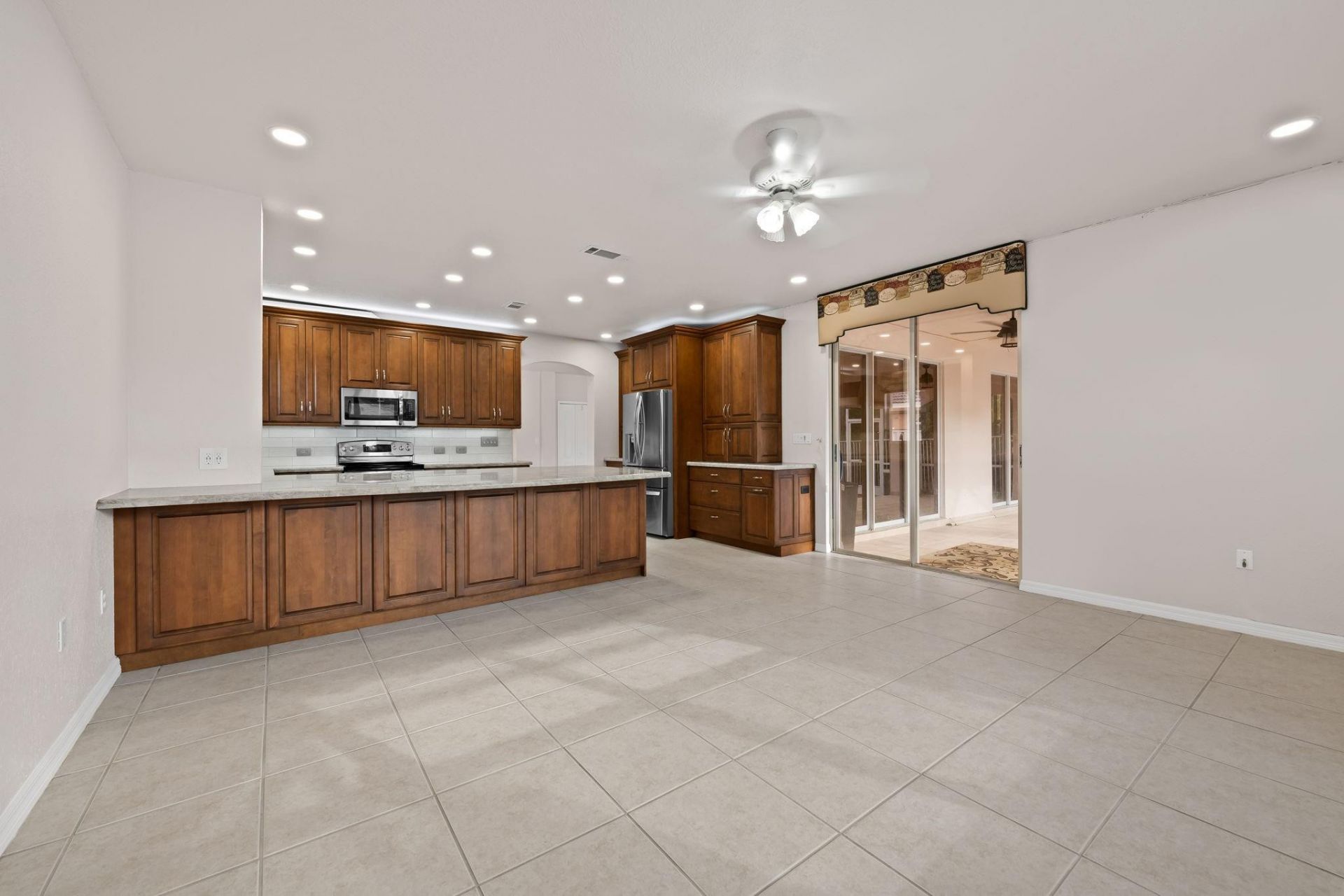 2738 SW 137th Terrace, Miramar, FL 33027 Photo