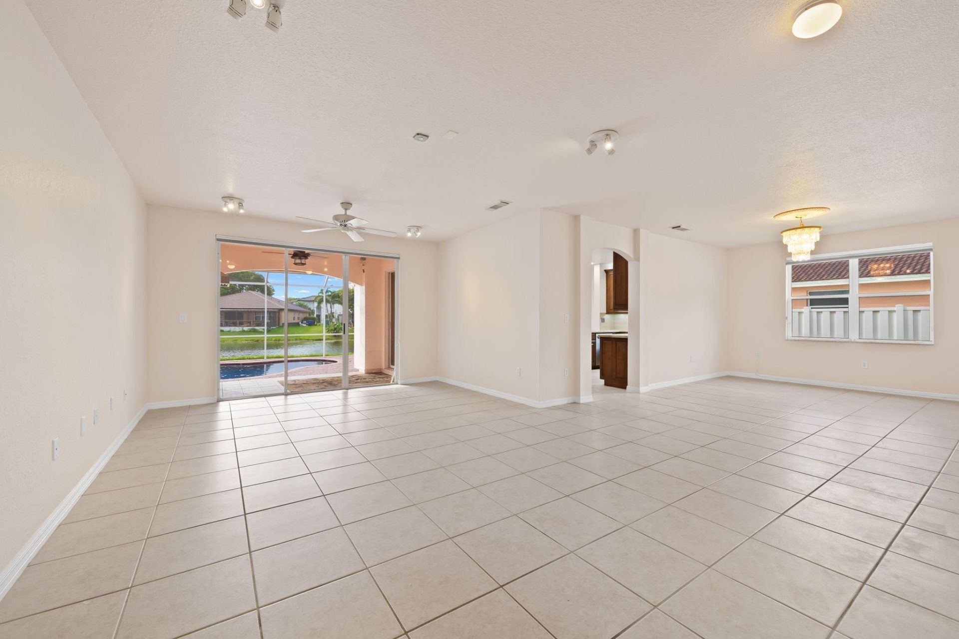 2738 SW 137th Terrace, Miramar, FL 33027 Photo