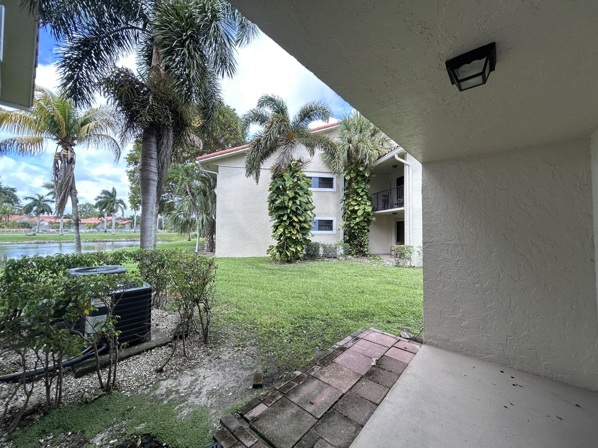 1525 Lake Crystal Drive, Unit D, West Palm Beach, FL 33411 Photo