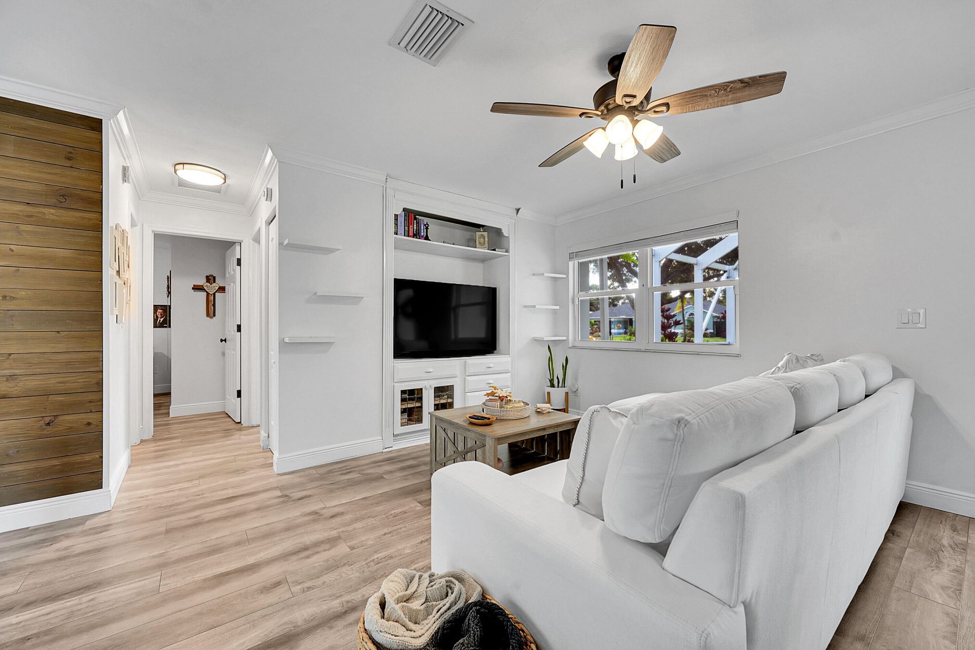 265 SE Todd Avenue, Port Saint Lucie, FL 34983 Photo