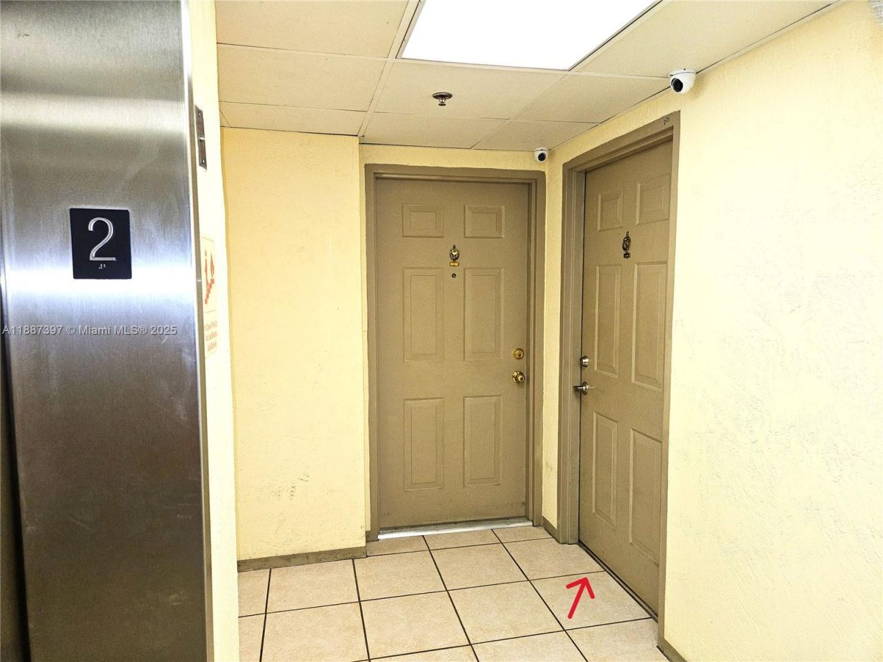 437 SW 7th St, Unit 201, Miami, FL 33130 Photo