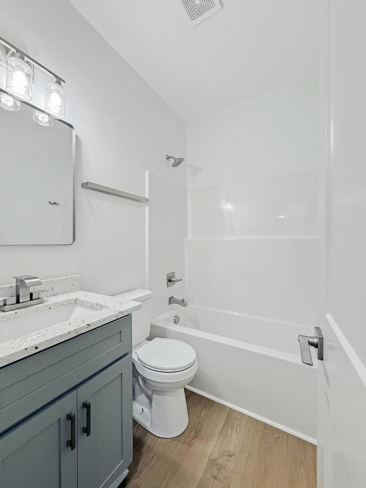 1501 Harris Drive Photo 15