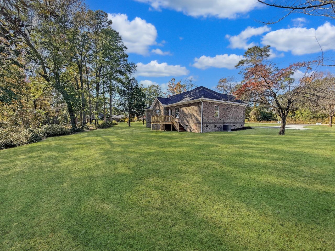 1501 Harris Drive Photo 25