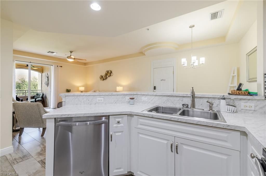 3964 Pomodoro Cir, Unit 304, Cape Coral, FL 33909 Photo