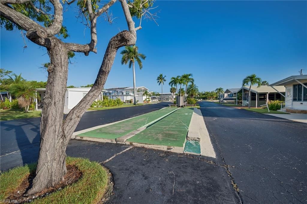 777 Walkerbilt Rd, Unit 34, Naples, FL 34110 Photo