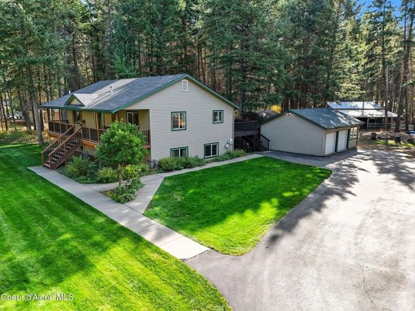 5100 W GOLDEN AVE, Rathdrum, ID 83858