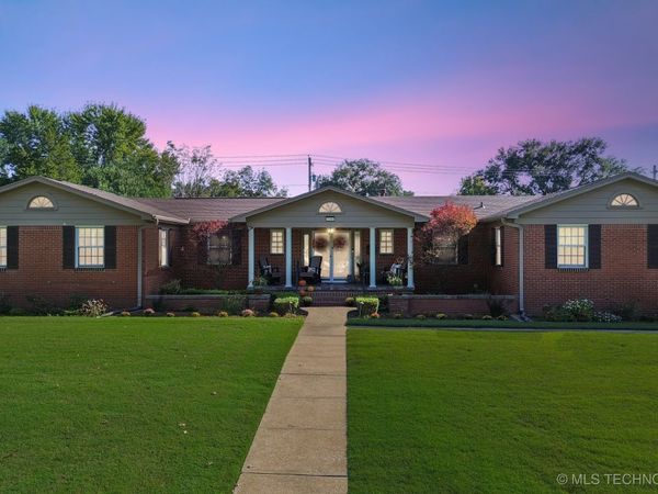 1300 E 7th Street, Okmulgee, OK 74447