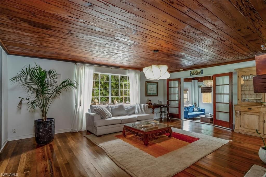 1429 Sandra Dr, Fort Myers, FL 33901 Photo