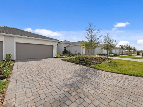 18828 INDIAN ROCK PLACE, LAKEWOOD RANCH, FL 34211