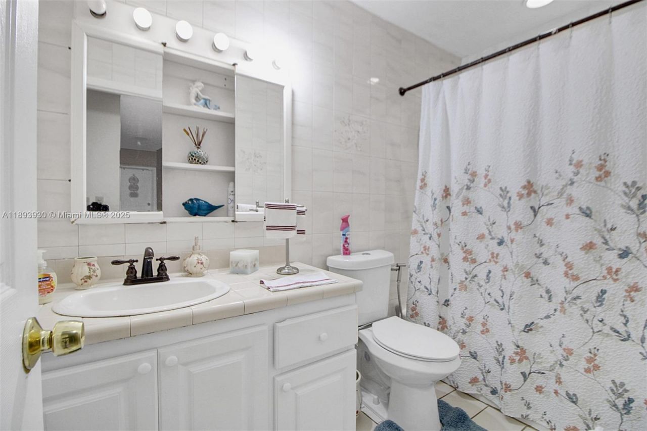 13246 SW 9th Ter, Miami, FL 33184 Photo