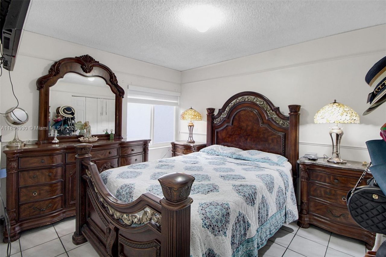 13246 SW 9th Ter, Miami, FL 33184 Photo