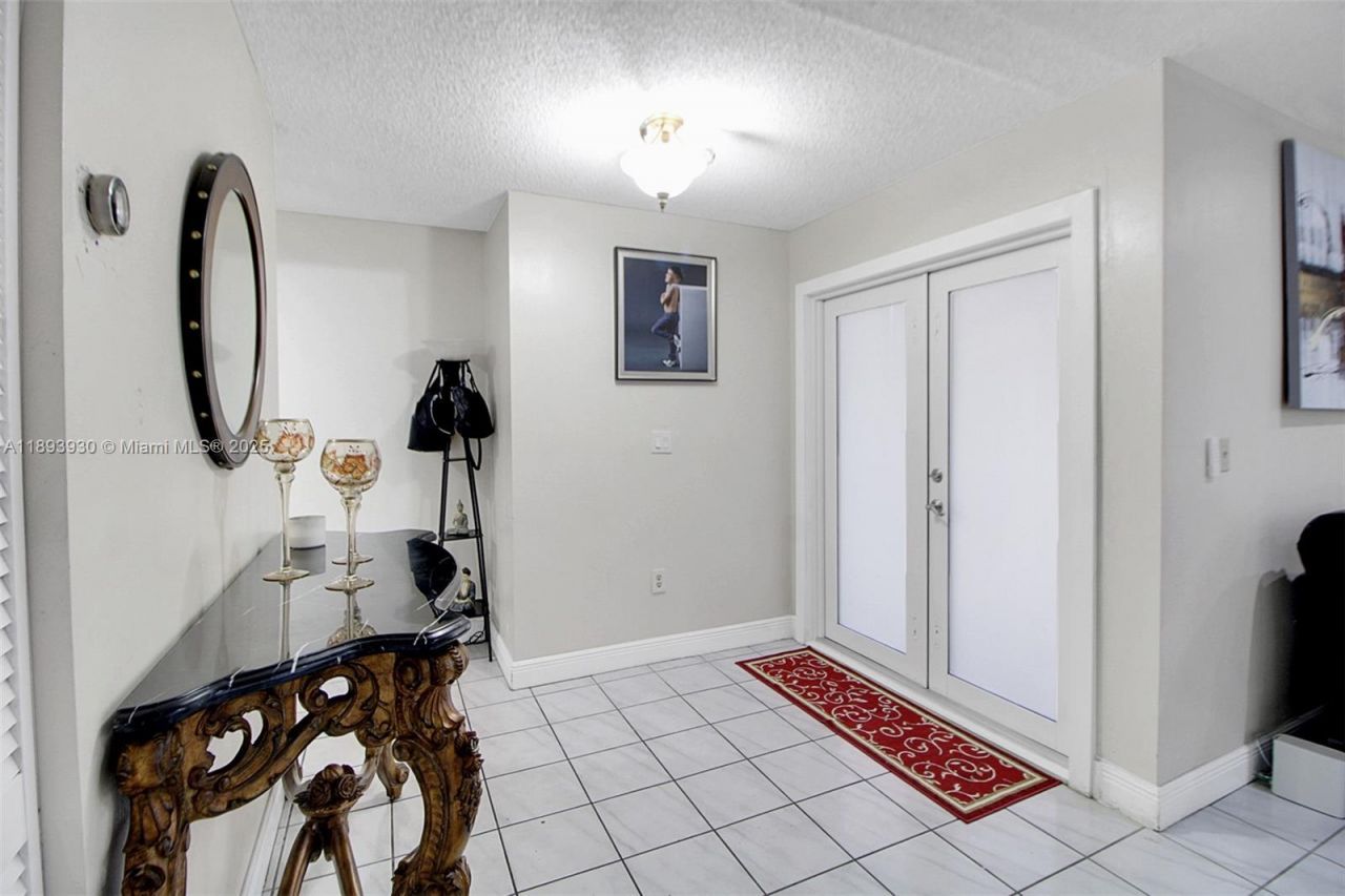 13246 SW 9th Ter, Miami, FL 33184 Photo