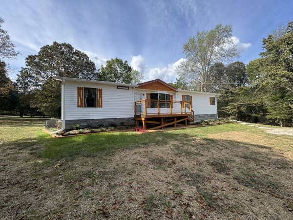 10045 Buckner Ridge Road, Bon Aqua, TN 37025