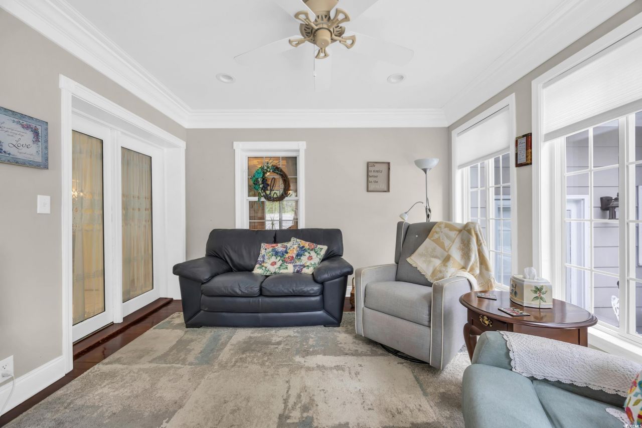 412 43rd Ave. N Photo 15