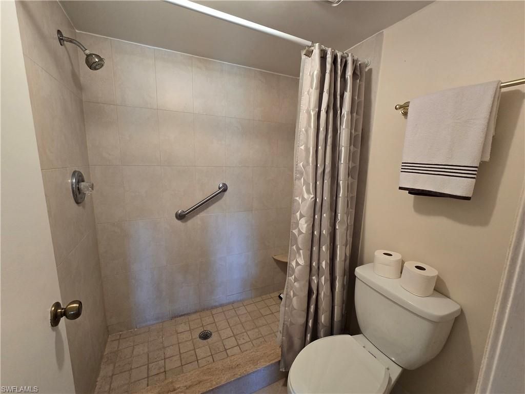 5622 Woodmere Lake Cir, Unit B102, Naples, FL 34112 Photo