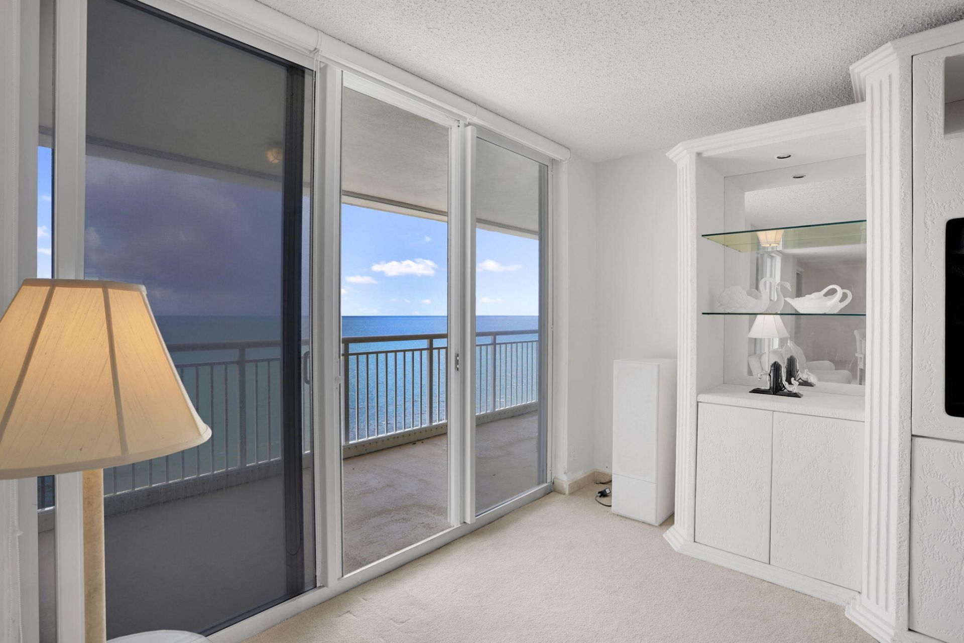 1051 Hillsboro Mile, Unit Ph4e, Hillsboro Beach, FL 33062 Photo