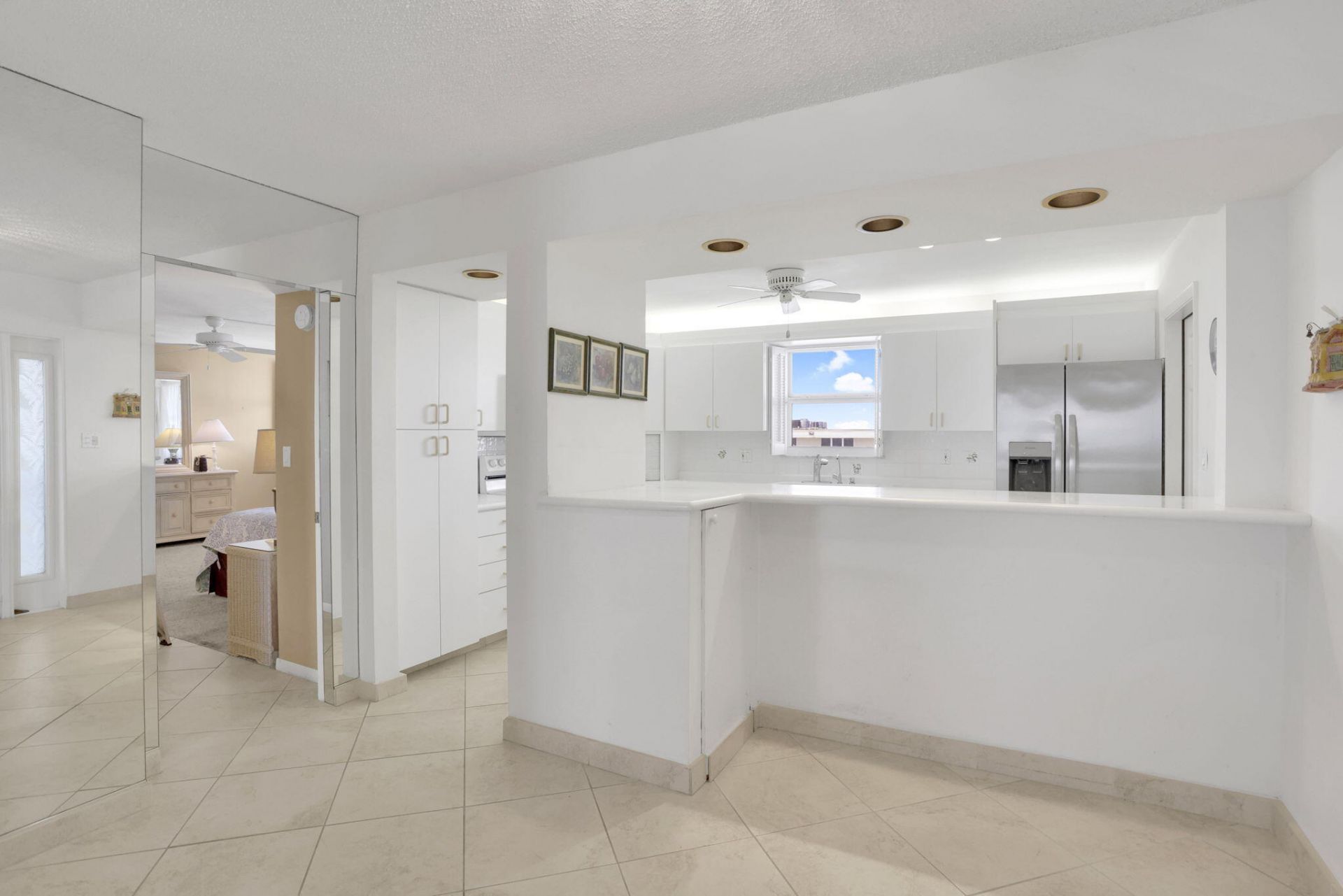 1051 Hillsboro Mile, Unit Ph4e, Hillsboro Beach, FL 33062 Photo