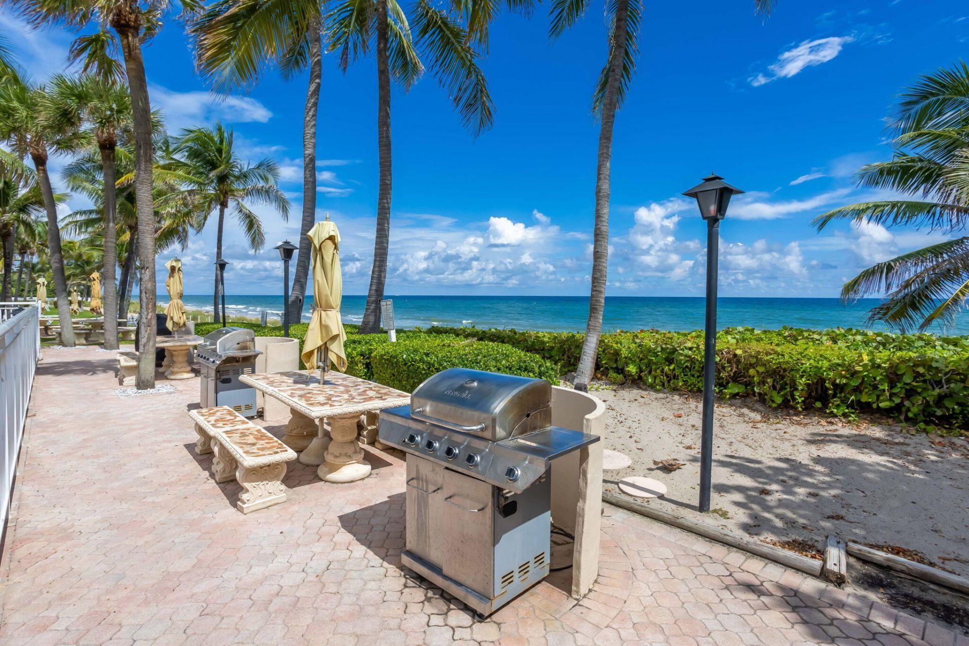 1051 Hillsboro Mile, Unit Ph4e, Hillsboro Beach, FL 33062 Photo