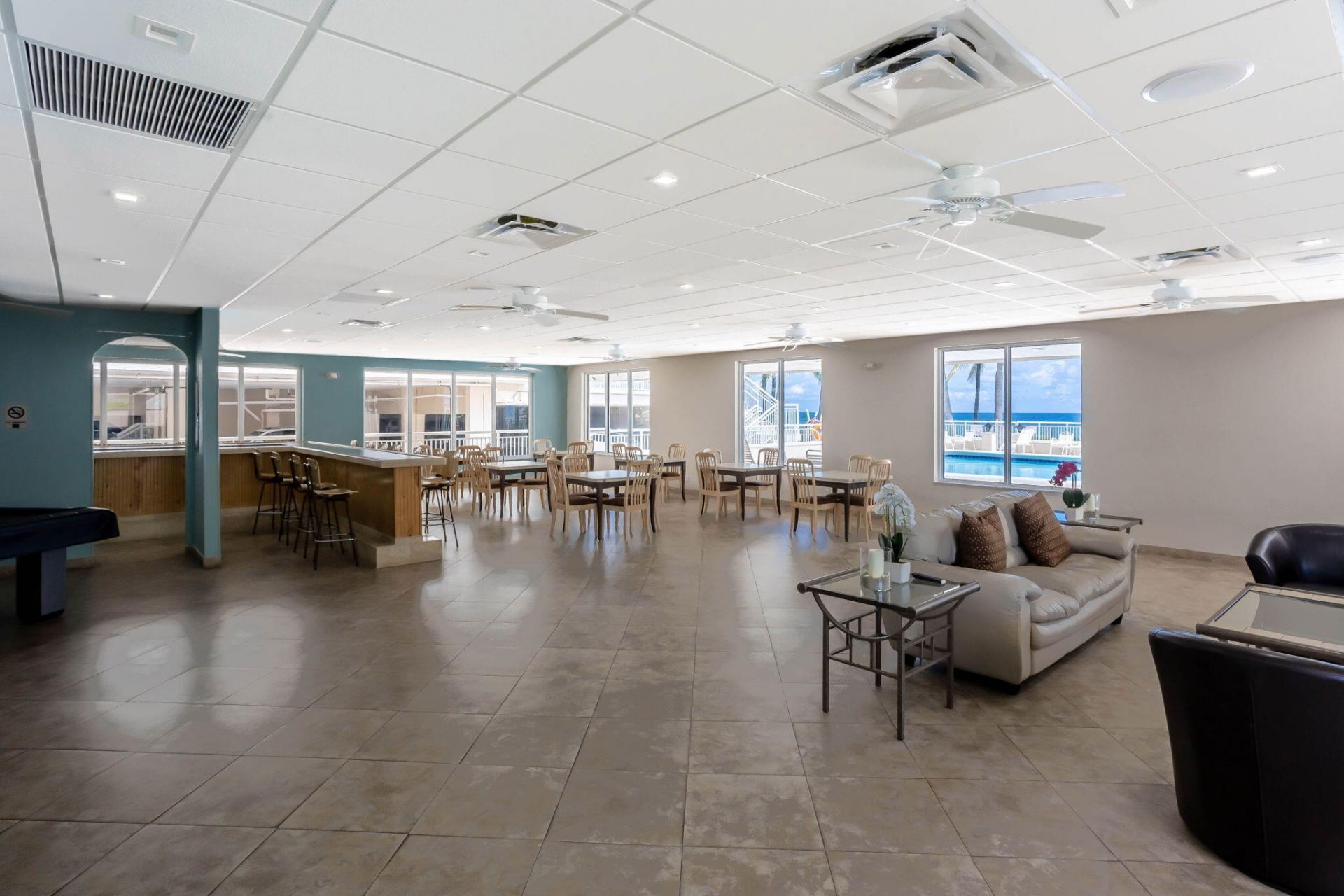 1051 Hillsboro Mile, Unit Ph4e, Hillsboro Beach, FL 33062 Photo