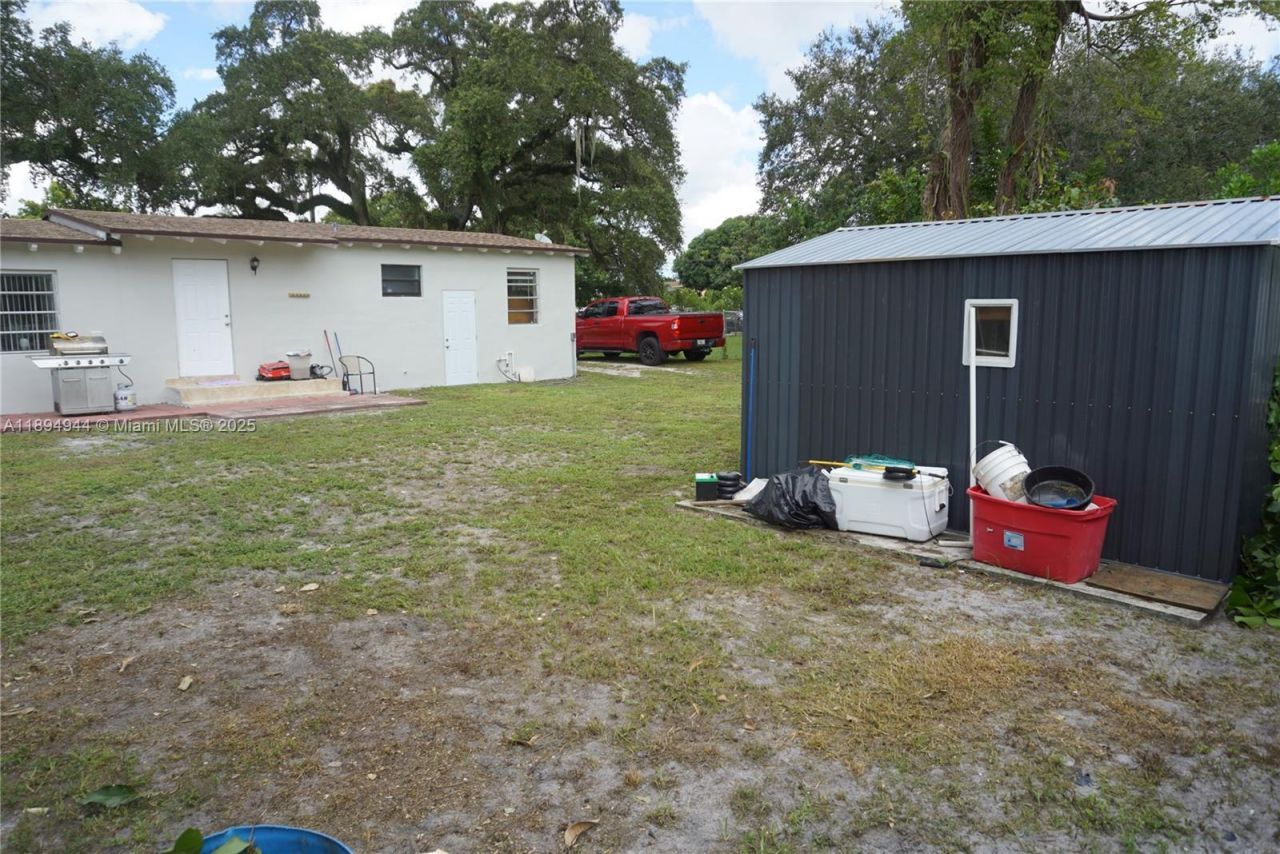 2850 NW 170th St, Miami Gardens, FL 33056 Photo