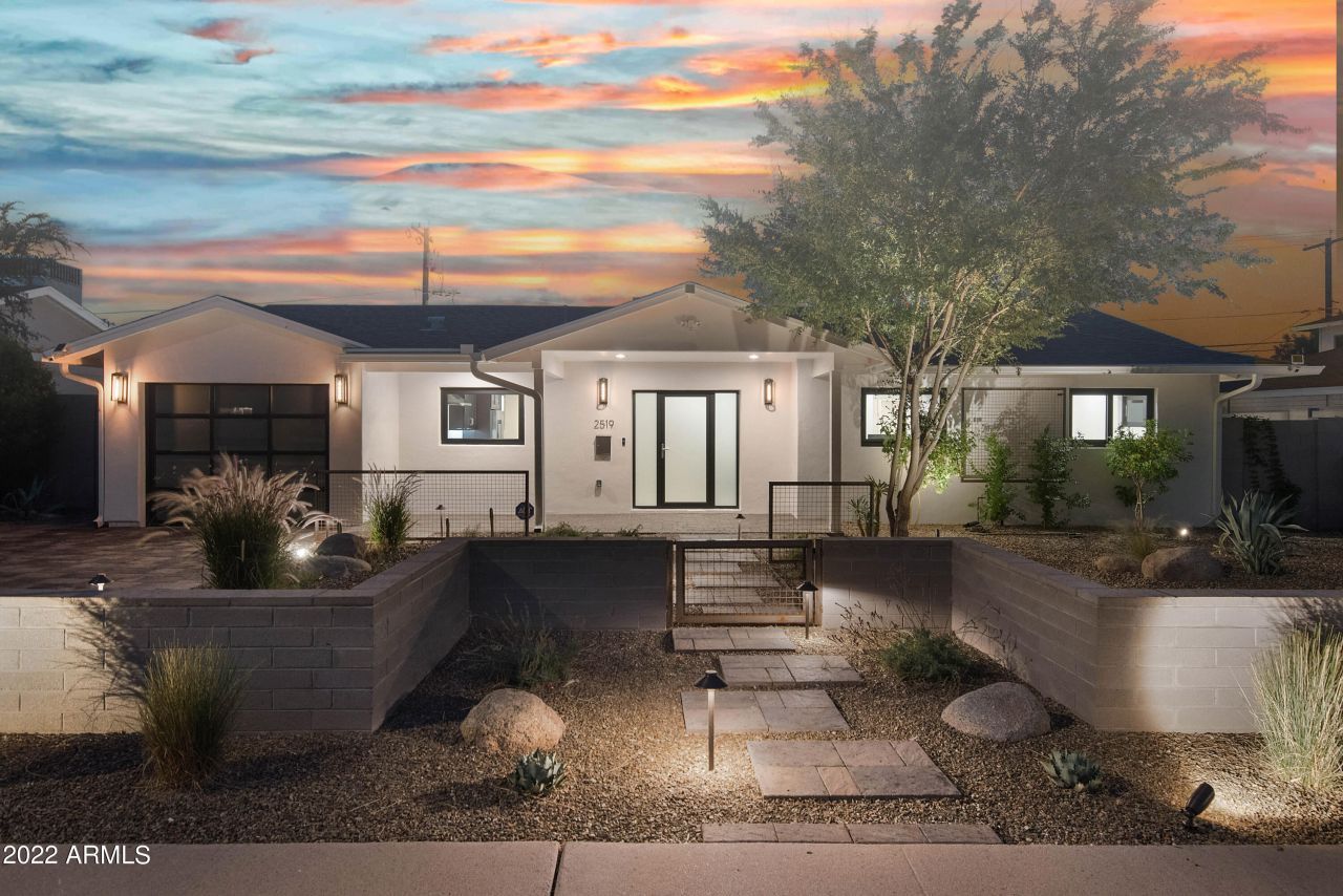 2519 E Pierson Street, Phoenix, AZ 85016 Main Photo