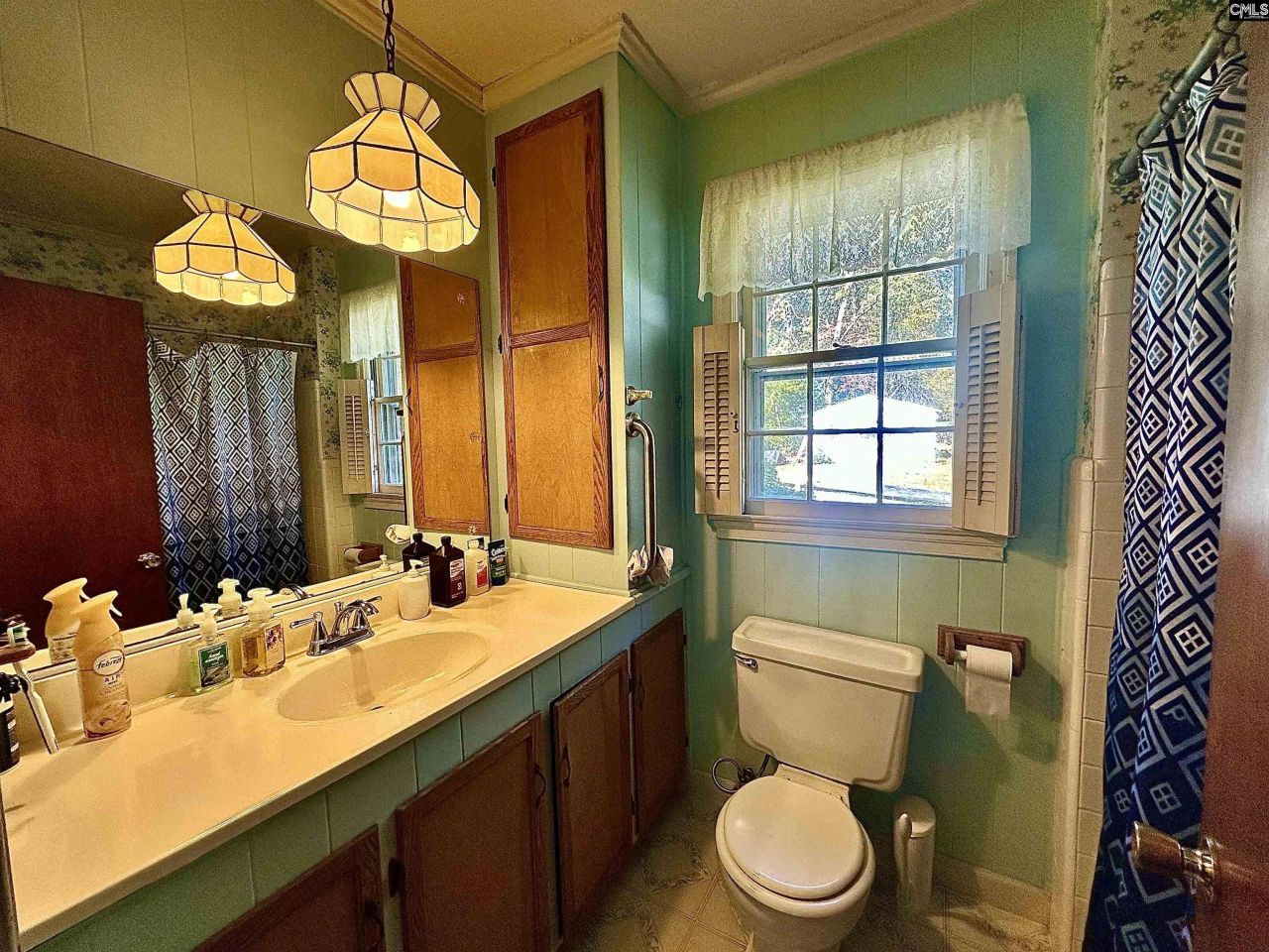 238 Club Acres Road Photo 16