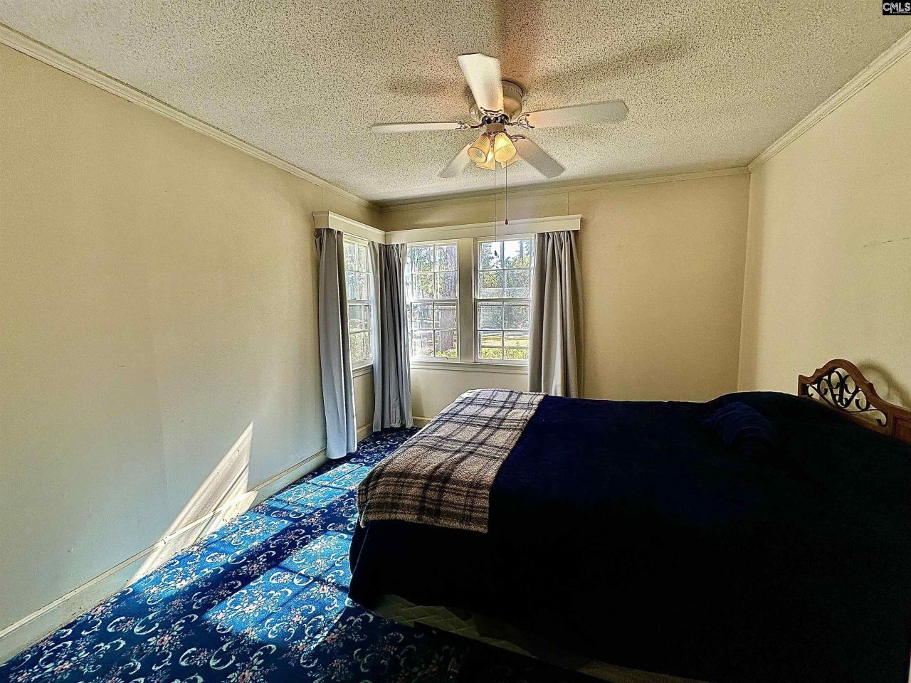 238 Club Acres Road Photo 17