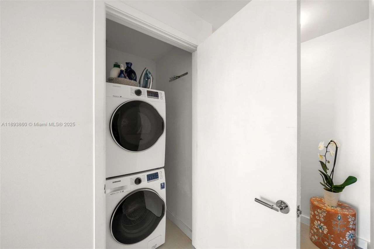 3301 NE 1st Ave, Unit H1207, Miami, FL 33137 Photo