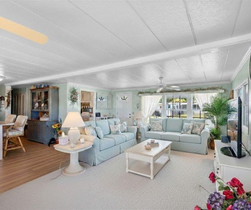 107 Holiday Lane, Auburndale, FL 33823 Photo